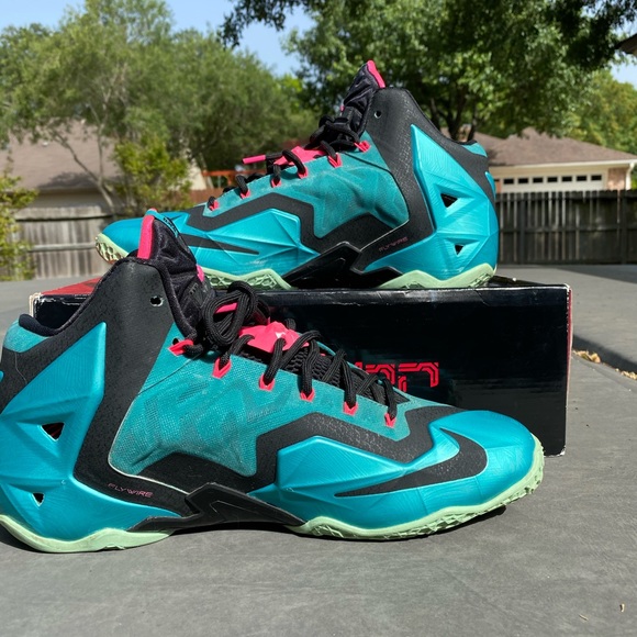 SOLD - Picture 3 of 10